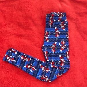 Women’s Disney Captain Hook OS LuLaRoe Leggings